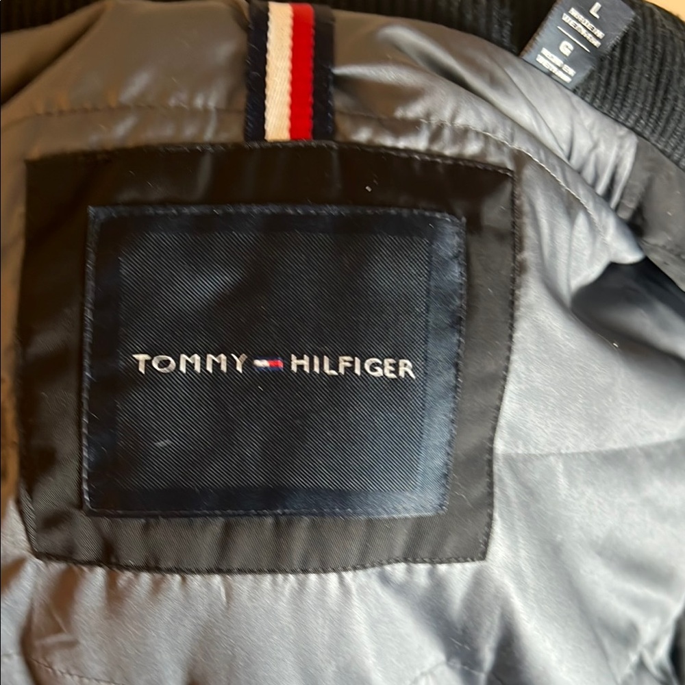 Tommy Hilfiger Men’s Black Bomber Jacket with Hidden Hood Size Large - Picture 10 of 16